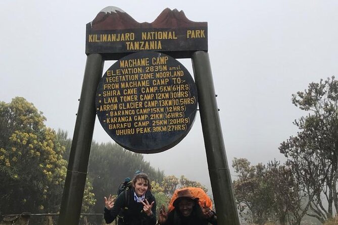 1 Day Kilimanjaro Hiking - Machame Route - Barafu summit attempt: what to expect in the final push