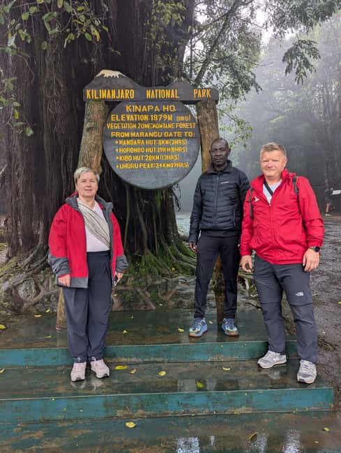 #1. Kilimanjaro 5-days hiking Marangu joining tour - Day 3: Horombo Hut to Kibo Hut and the Alpine Desert Shift