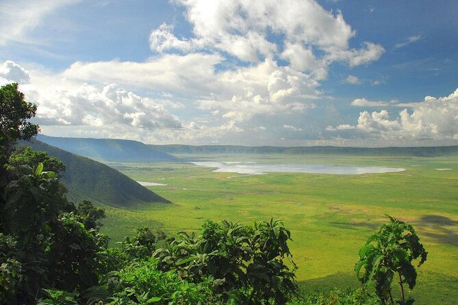 2 Days Camping Group Joining Tarangire Ngorongoro Crater Safari - Ngorongoro Crater: Ariel viewpoint binoculars, then the crater game drive