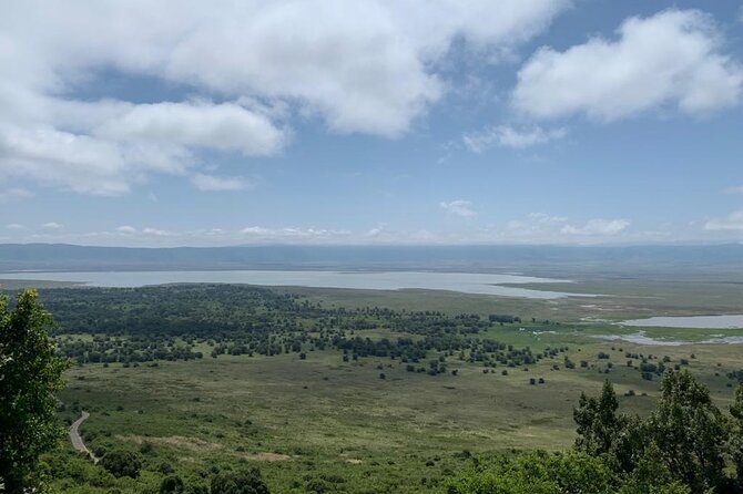 3 Days Lake Manyara, Tarangire, Ngorongoro Crater group (Camping) - A three-park Tanzania sampler with real camping nights