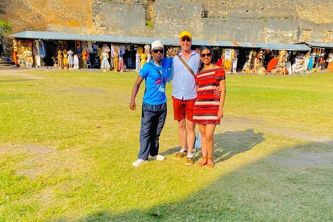 3 Hours Private Stone Town Walking Tour - Darajani Bazaar and Lukmaan: Markets Plus One Solid Meal Stop