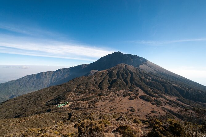 4 Day: Hiking Mount Meru - Mount Meru from Arusha, the climb that starts as a safari
