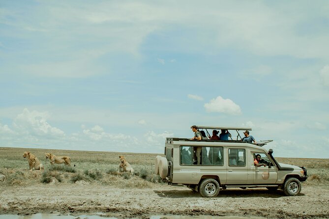 4 Day Tanzania Luxury Safari - Day 4 in Ngorongoro Crater: The 600-Meter Descent and Lake Magadi