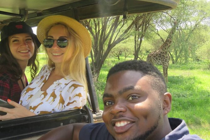 4 Days Tanzania Private Safari | Serengeti , Ngorongoro & Tarangire Safari - Charity donation option: how to make the meeting point part of your trip