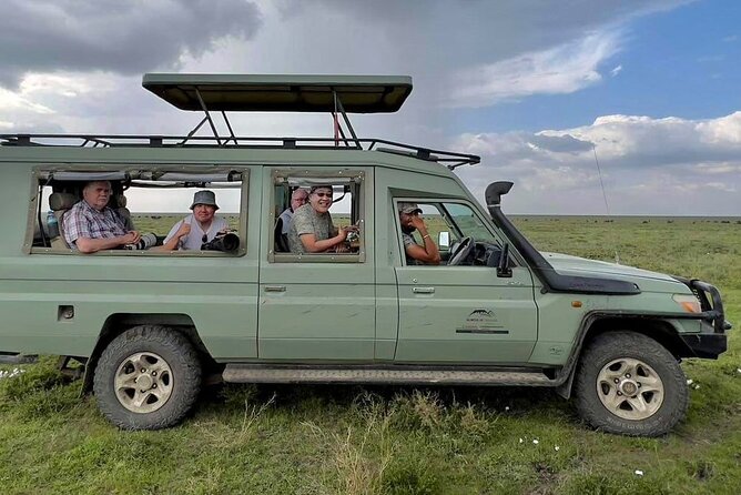 4 Days Tanzania Safari Tour - Tarangire National Park: elephants, baobabs, and a full-day game drive