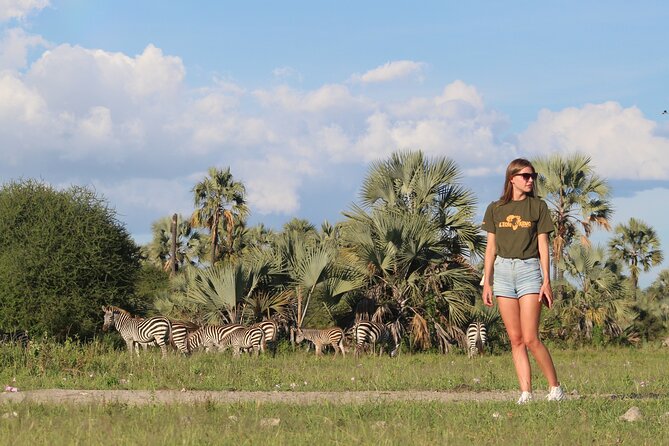 5-Day Highlights mid-Range Crater, Serengeti, Tarangire - Day 2 Tarangire National Park and the River Pull for Elephants