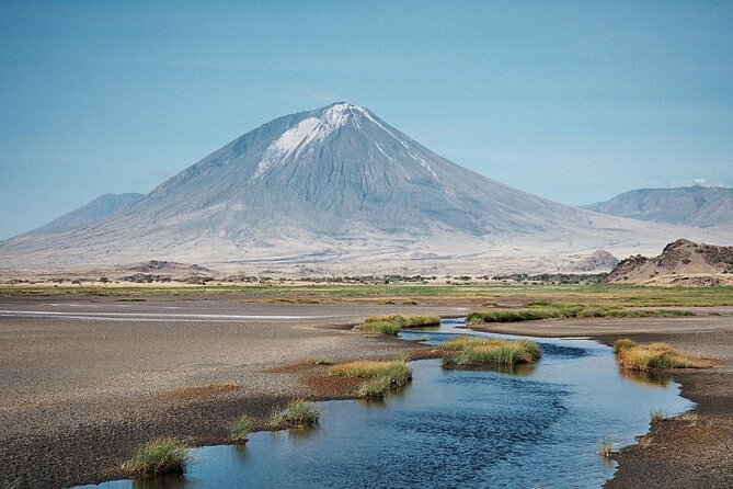 5-Day Private Adventure Tour to Ngorongoro Conservation Area - Day 4 on Lake Natron: Oldonyo Lengai at 2am and Options After Lunch