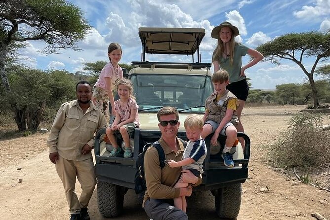 5-Days Lake Manyara, Serengeti, Ngorongoro Crater and Tarangire - Ngorongoro Crater on Day 4: early descent, Hippo Pool lunch, then the climb out