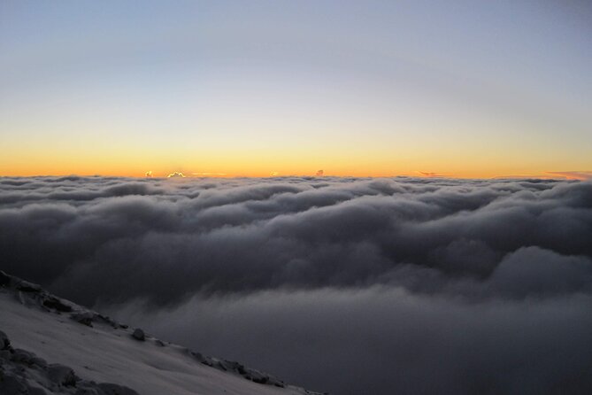 5 Days Marangu Route Kilimanjaro hiking - Day 3: the saddle between Kibo and Mawenzi, dinner before the summit prep
