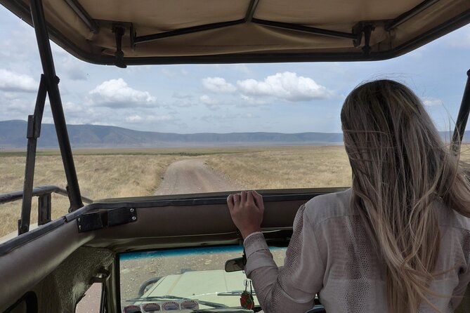 5-Days Private Midrange Safari: Serengeti, Ngorongoro & Manyara - What your crew can change: guides and the food rhythm