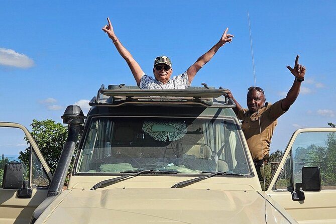 5Days Family _Group Tour Lodging Mid-Range in the Jungle - Day 4 on the Ngorongoro Rim: Dawn Game Drive and Human Evolution Stops