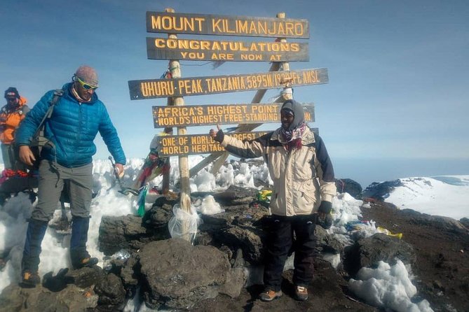 6 Days Climb Kilimanjaro Through Marangu Route - Day 4 to Kibo Hut: the saddle walk and the moonscape shift