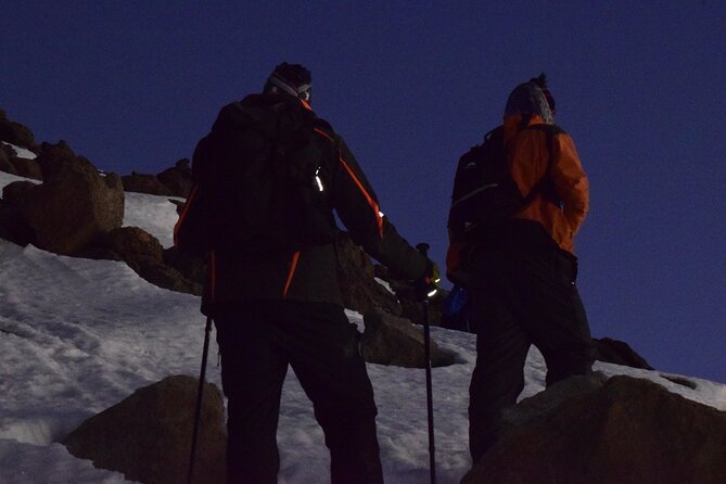 6 Days Kilimanjaro climbing | Hiking Tour via the Rongai Route - Day 4: Alpine desert to Kibo’s hideout around 4,700m