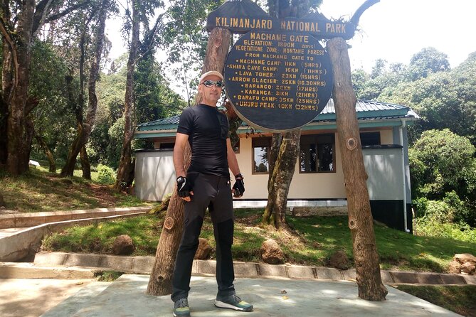 6 Days Kilimanjaro hiking tour | climb Kilimanjaro Machame Route - Moshi Meeting Point and the 8:00 am Start That Sets the Tone