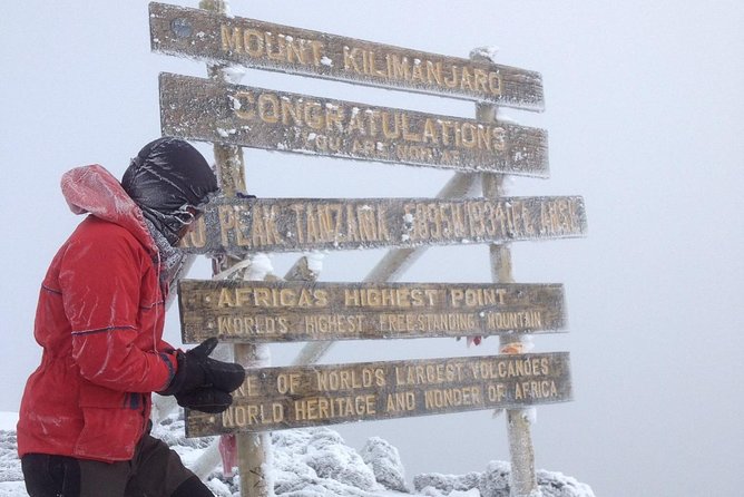 7 days Lemosho route Climbing Mt.Kilimanjaro - Karanga Valley to Barafu Hut, finishing the South Circuit with summit angles