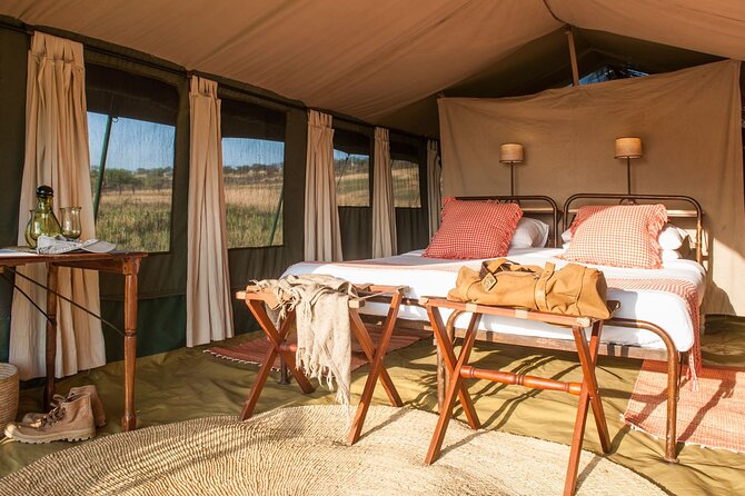 7 Days Tanzania Luxury Safaris - Day 6 Ngorongoro crater, over 30,000 animals and the rhino question