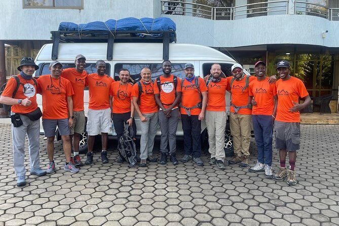 8 Days Kilimanjaro Hike via Lemosho Route - Day 4 to Day 5: Lava Tower lunch, Great Barranco Wall, and moving through glaciers