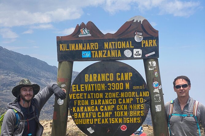 8 Days Lemosho Route - Day 4: Lava Tower Photos, Then Barranco Camp for Sunset