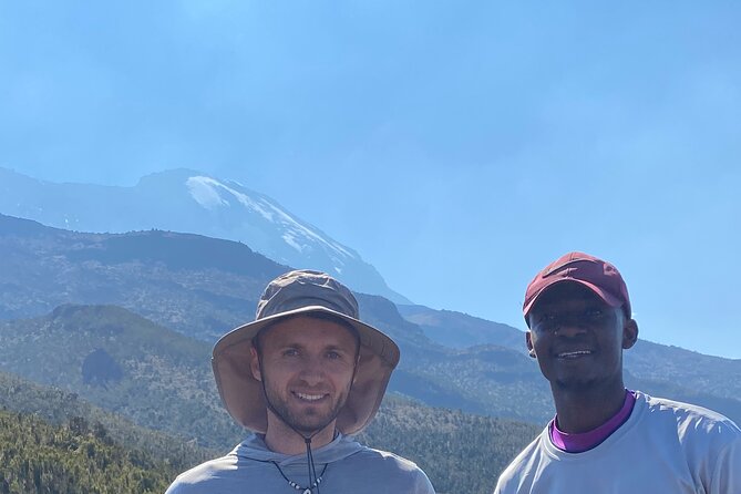 8 Days Lemosho Route - Day 5: Great Barranco Wall, Heim Glacier Views, and an Afternoon Reset