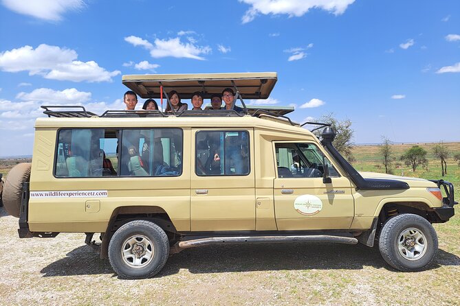 8 Days, Migrations Safari-River crossing -(July to October) - Olduvai Gorge and Laetoli on the way to Ngorongoro rim