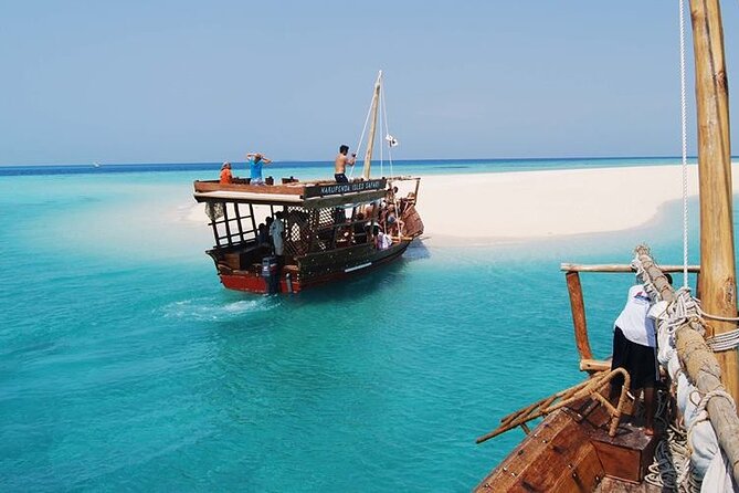 A Full Day Safari Blue Tour And Blue Lagoon - Key things to know before you go