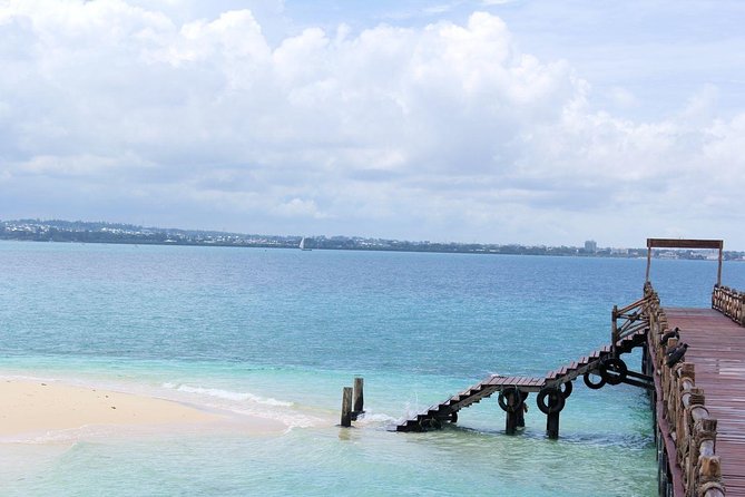 A Half Day Private Prison Island Tour - From Zanzibar City to Changuu Island in a Few Quick Steps