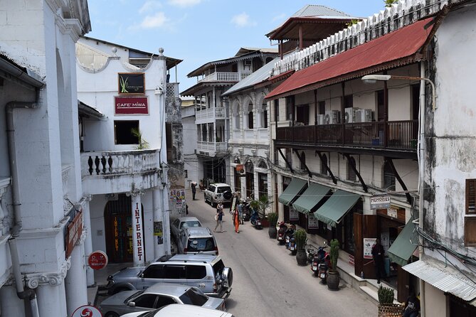 A Private Full Day Tour To Stone Town & Spice Farm - Stone Town World Heritage energy, from the Sultan’s Palace to the Old Arab Fort