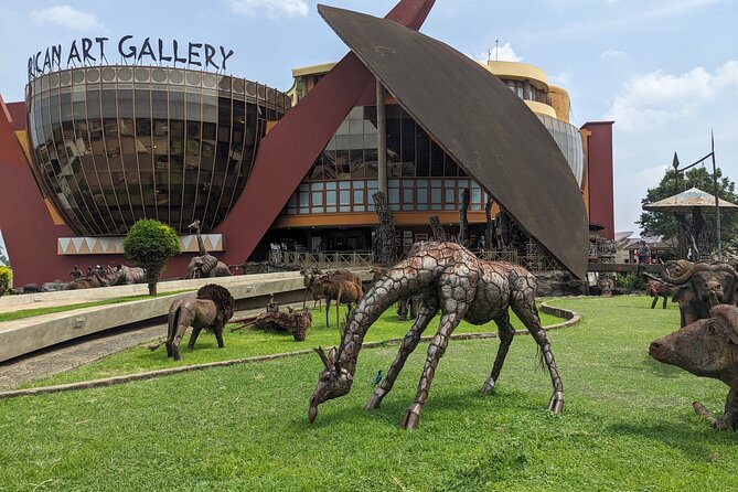 Arusha Guided Walking City Tour, Culture, Lifestyle & History - Stop 3: Arusha Clock Tower and Colonial-Era Landmarks
