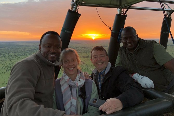 Balloon Safari & Bush Breakfast in Serengeti - Miracle Experience - Safety and the pilot’s role: what to expect on the ground and in the basket