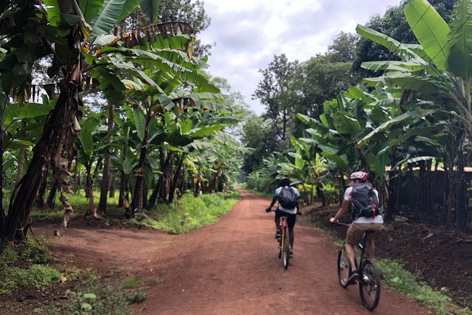 Chagga Villages in Mount Kilimanjaro Cycling Day Trip - The climb to Kibosho, where the road gets steeper