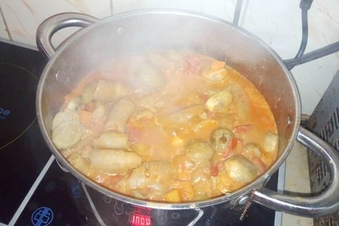 Cooking Class Tour - Start at Tembo House, Then Get to Work (9:00 am)
