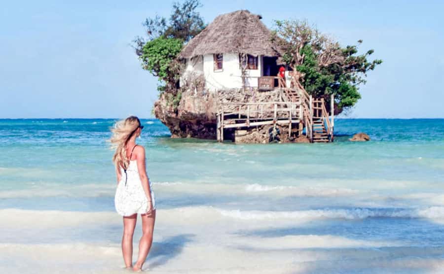 Day trip to the Rock Restaurant & relax on mtende beach - Pickup and timing: how this 6-hour Zanzibar day really runs