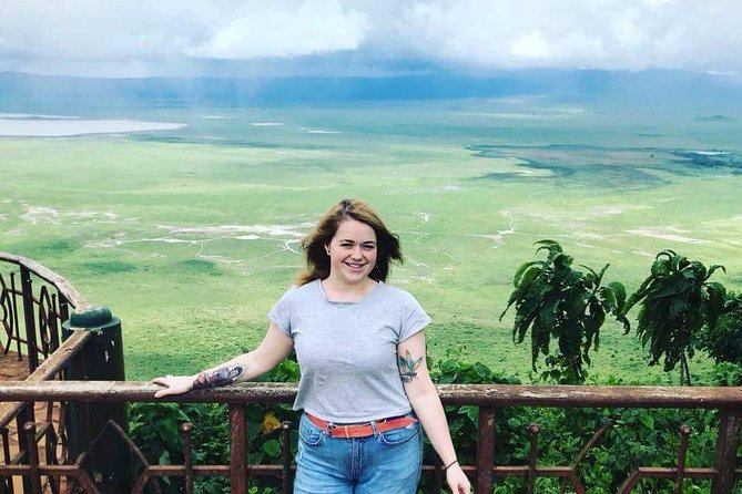 Fly inn to Central Serengeti from Zanzibar featuring Ngorongoro & Tarangire park - Flying in to Central Serengeti, what it changes