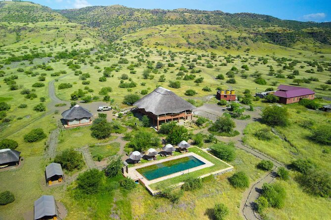 From Arusha to Zanzibar : 11 days From Bush to Beach safari - From Arusha to Zanzibar, a smart “bush to beach” rhythm