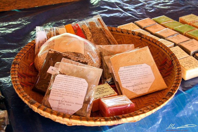 Fruits & Spices Adventure - Who Should Book This Spice and Fruit Adventure