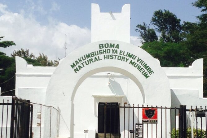 Full Day Arusha City Tour - Stop 1: Arusha Cultural Heritage Centre and how Tanzanian crafts get explained