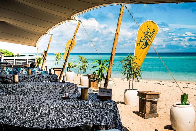 Full-Day Blue Lagoon and Sandbank Boat Tour from Zanzibar ( Safari blue) - Guides and the small-group effect, why it matters
