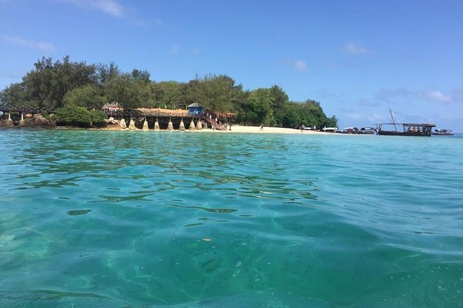 Full Day Prison Island and Nakupenda Sandbank Beach with Lunch - The Included Snacks and Lunch: Where the Real Value Shows Up
