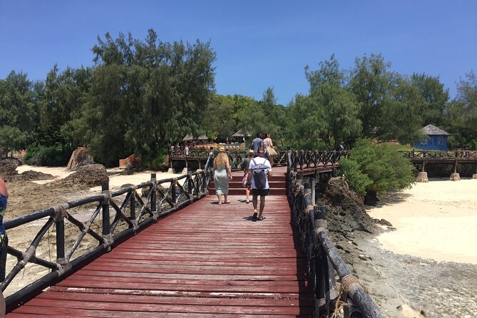 Full-day Prison Island, Nakupenda and Stone Town Tour with Lunch Buffet - Price and what you should budget for on top