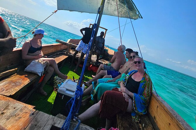 Full Day Private Safari Blue Ocean Trip with Lunch - Guides Make the Difference, Especially for New Swimmers