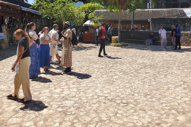 Historical Walking Tour in Zanzibar - Hamamni Persian Baths: architecture you can feel