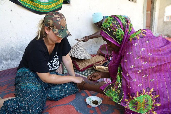 Jambiani Village Women at work and play - Timing and walking realities: how to plan your half-day