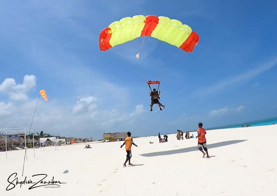 Kendwa: Tandem Skydive in Zanzibar - Key things I’d bookmark before you go