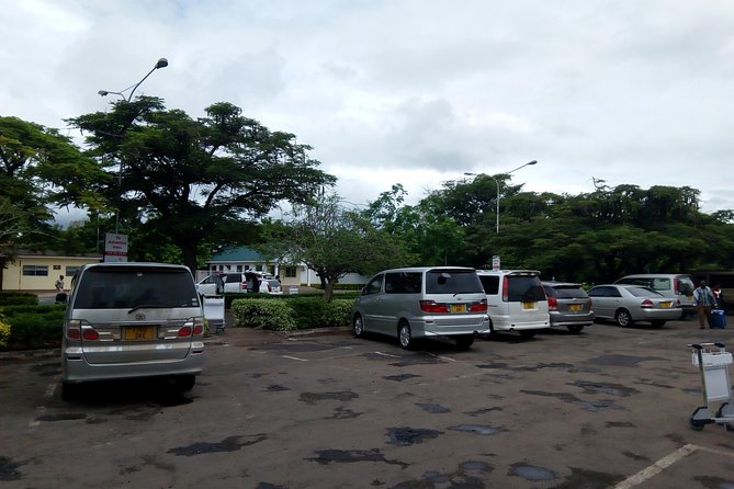 Kilimanjaro Airport taxi to/from Moshi town/Arusha town - Meet-and-Greet at JRO: How You Avoid the Taxi Maze