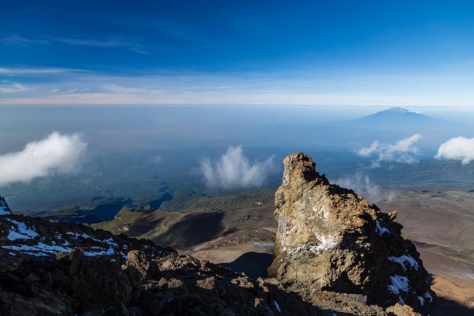 Kilimanjaro climb, Northern Circuit route (8-day) - School Hut Summit Camp and setup for the summit night