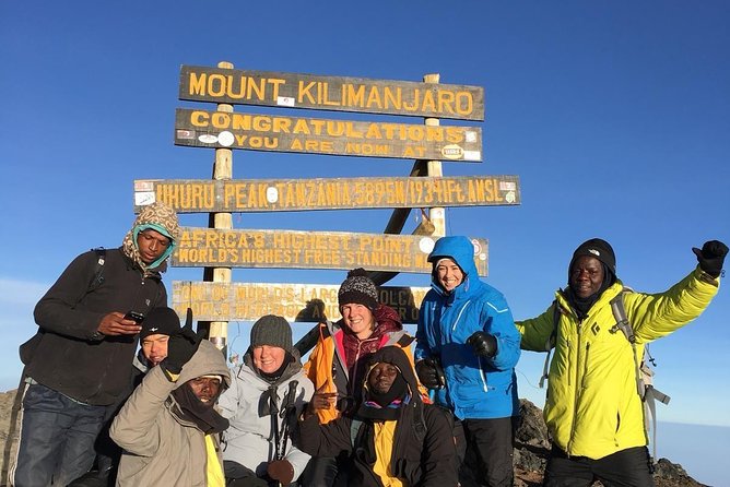Kilimanjaro Climbing 5 days Marangu route - Day 2: Mandara to Horombo Hut, then the moorland shift at 3,700 m