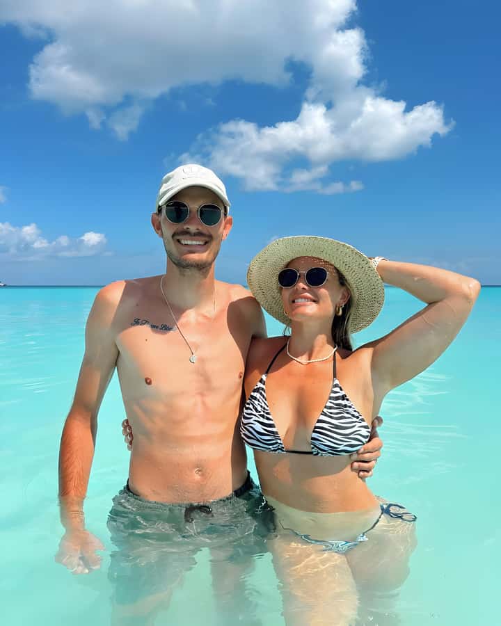Kizimkazi: Pungume Island Snorkeling & Sandbank Tour - Cruising From Fumba Toward Pungume Island