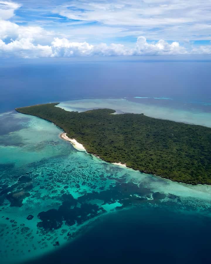 Kizimkazi: Pungume Island Snorkeling & Sandbank Tour - Pickup, Transfer, and The Dhow Question In Practice