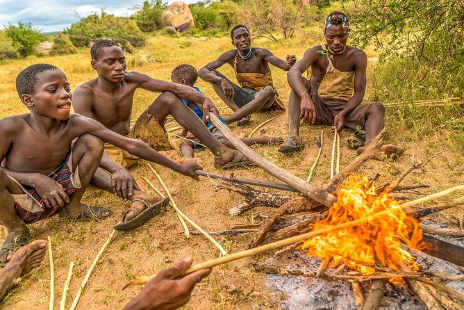 Lake Eyasi & Hadzabe tribe activities - Day 1 at Lake Eyasi: meeting the Hadzabe and learning hunting the traditional way