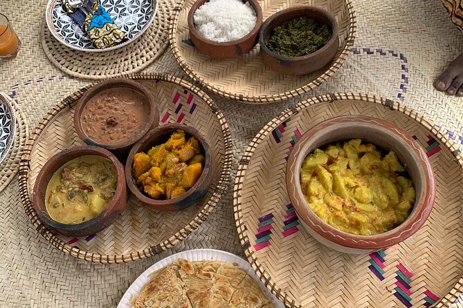 Mamas of Zanzibar - A Unique Cultural & Culinary Experience - Free time at the neighborhood, boutique shop, and henna painting